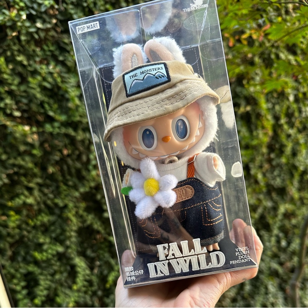 POP MART LABUBU Fall in Wild